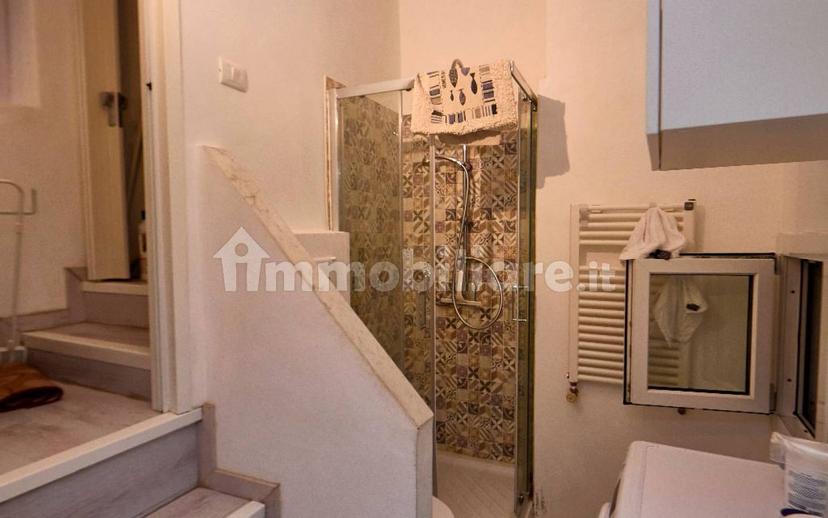 Trilocale Vico Perata, Centro, Varazze — foto 8 di 16