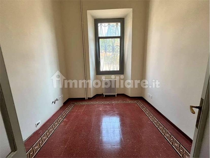 Trilocale via Garibaldi, Centro, Somma Lombardo — foto 9 di 10