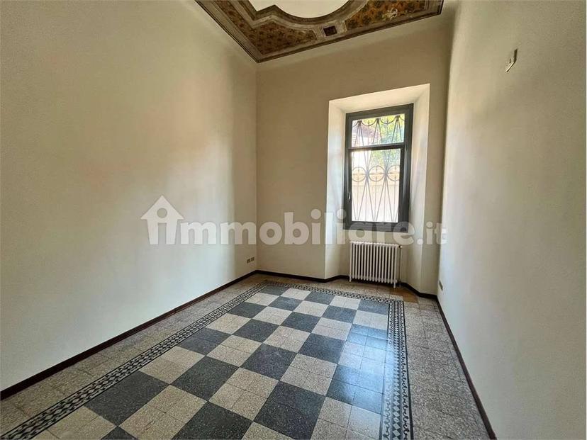Trilocale via Garibaldi, Centro, Somma Lombardo — foto 6 di 10