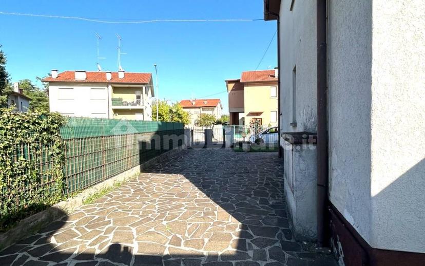 Villa bifamiliare via Giusto Fontanini 2, Via del Bon, Udine — foto 4 di 20