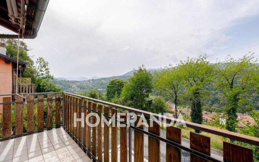 Quadrilocale via Santi Nazaro e Celso 14, Lanzo D'Intelvi, Alta Valle Intelvi — foto 16 di 21