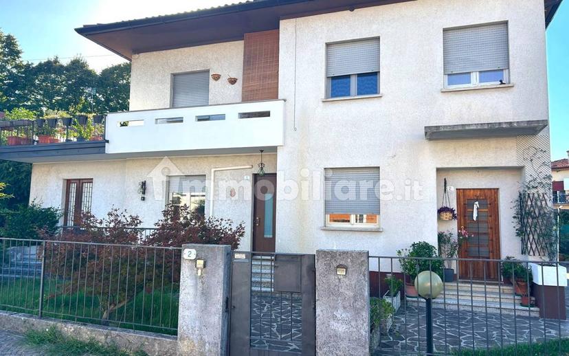 Villa bifamiliare via Giusto Fontanini 2, Via del Bon, Udine — foto 10 di 20
