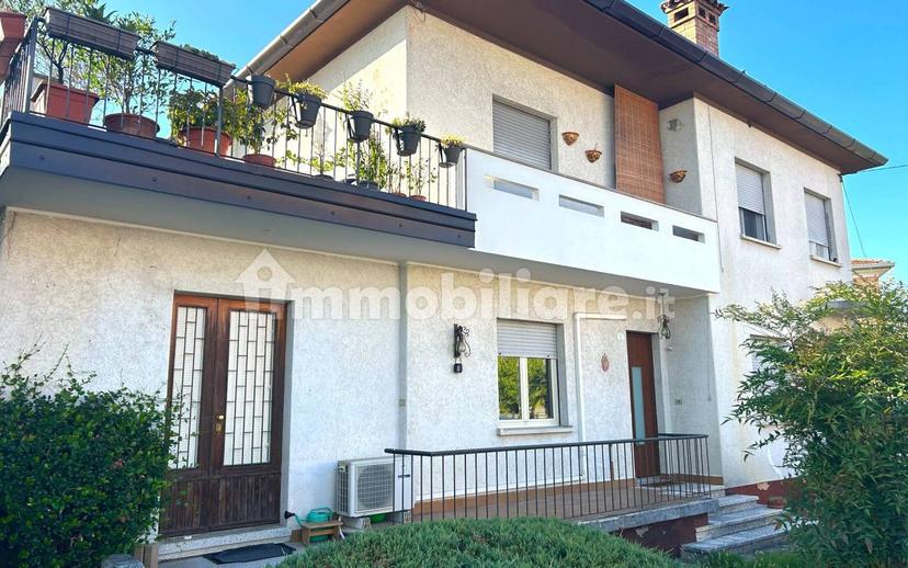 Villa bifamiliare via Giusto Fontanini 2, Via del Bon, Udine — foto 6 di 20