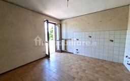 Trilocale buono stato, primo piano, Centro, Valeggio sul Mincio