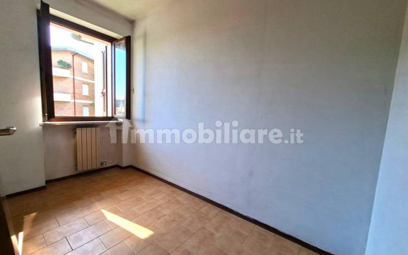 Trilocale buono stato, primo piano, Centro, Valeggio sul Mincio — foto 3 di 14