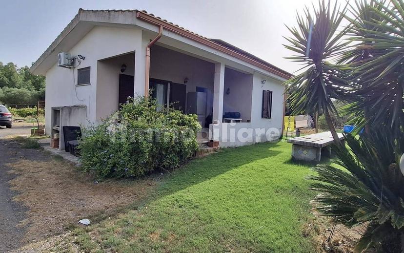 Villa unifamiliare Sp3, Decimoputzu — foto 4 di 16