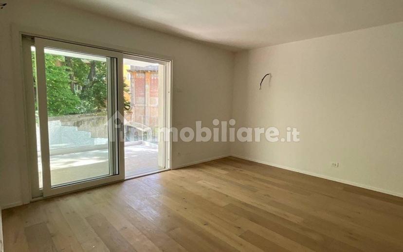 Appartamento viale Camillo Benso di Cavour 65, Centro Storico, Ferrara — foto 3 di 12