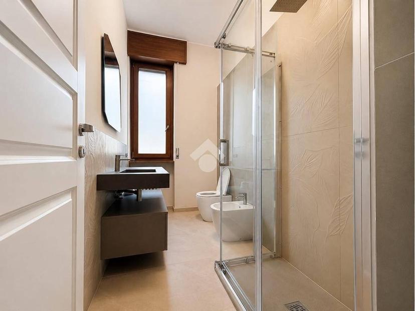 Appartamento via Roberto Bidone 3, Centro, Tortona — foto 10 di 40