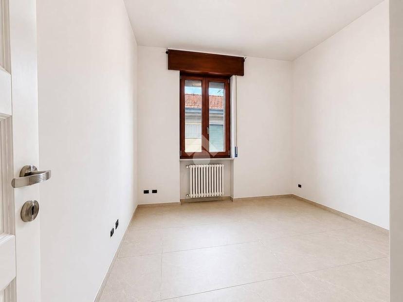 Appartamento via Roberto Bidone 3, Centro, Tortona — foto 25 di 40