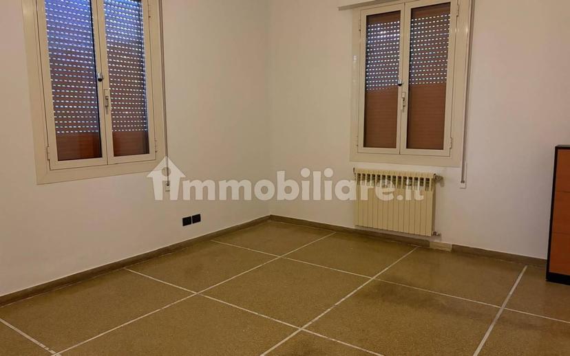 Appartamento via Niccolò d'Apulia dall'Arca 47, Bolognina, Bologna