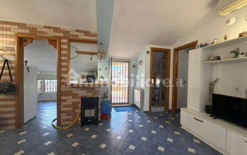 Mansarda via Giuseppe Saragat 15, San Nicola la Strada — foto 6 di 24