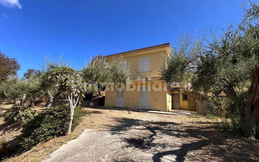 Villa unifamiliare viale Ugo Foscolo, 27, Centro, Barcellona Pozzo di Gotto — foto 4 di 17