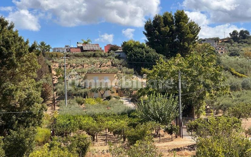 Villa unifamiliare viale Ugo Foscolo, 27, Centro, Barcellona Pozzo di Gotto — foto 16 di 17
