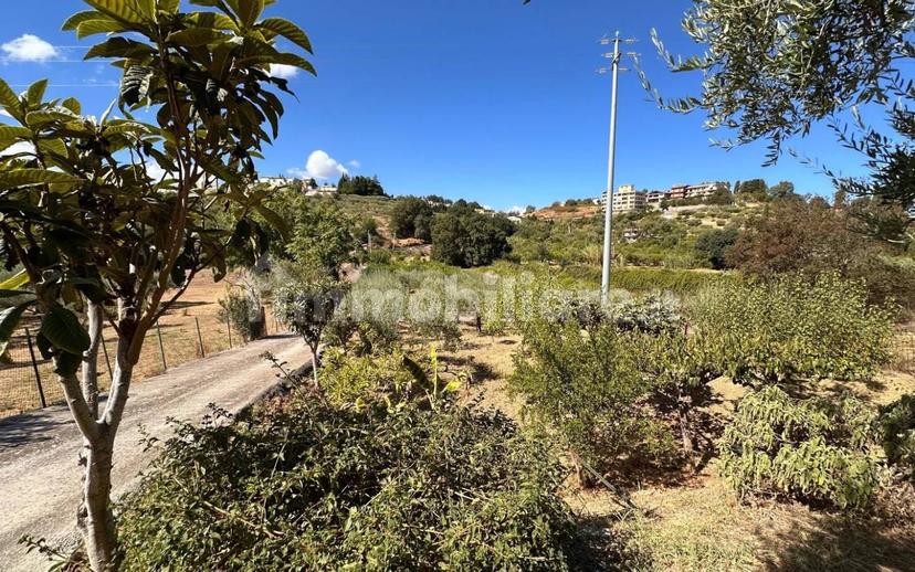 Villa unifamiliare viale Ugo Foscolo, 27, Centro, Barcellona Pozzo di Gotto — foto 10 di 17