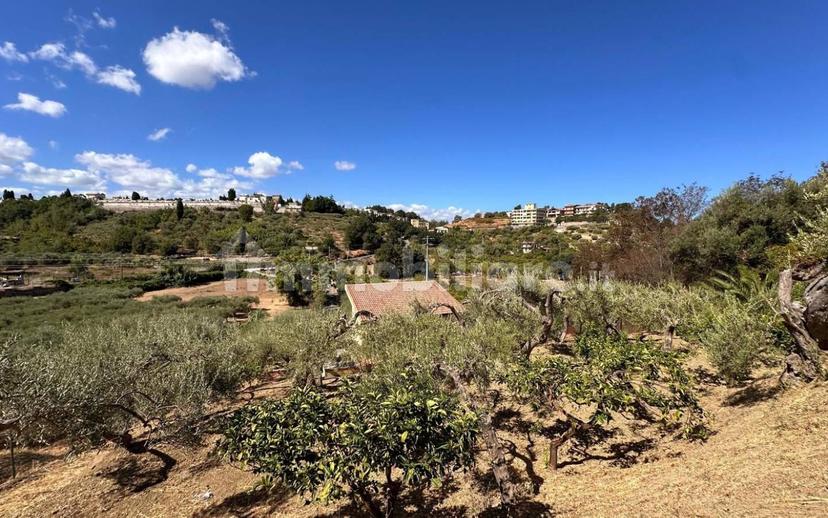 Villa unifamiliare viale Ugo Foscolo, 27, Centro, Barcellona Pozzo di Gotto — foto 3 di 17