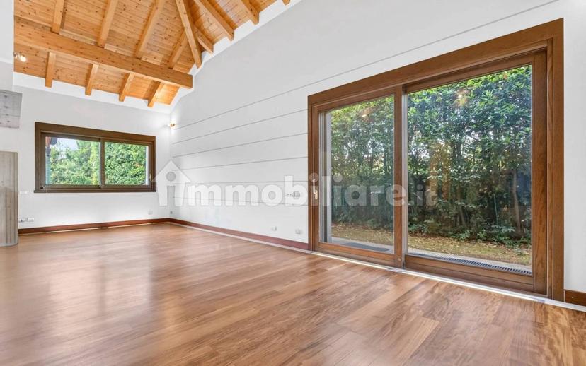 Villa unifamiliare via G.Boccaccio, 54, Saronno — foto 56 di 61