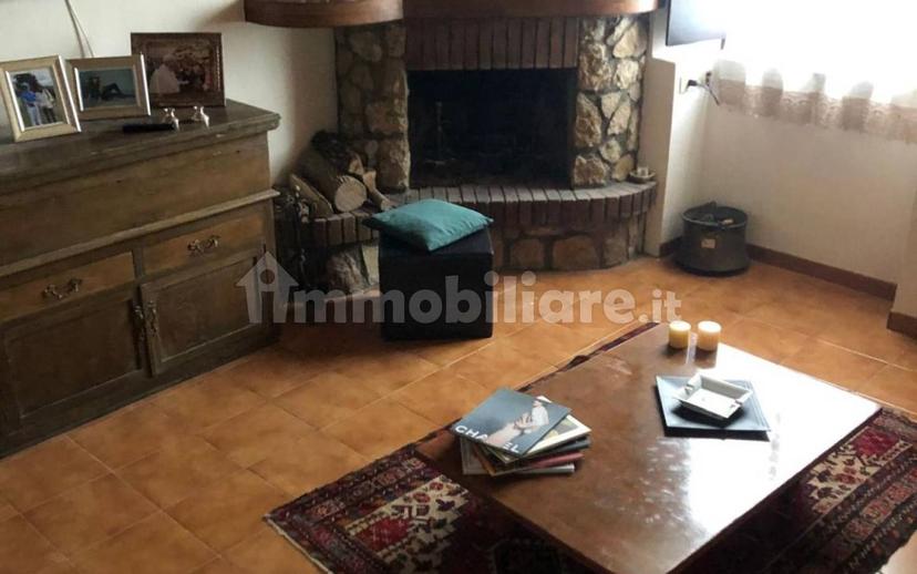 Terratetto unifamiliare via Castellana, Penna in Teverina — foto 3 di 32