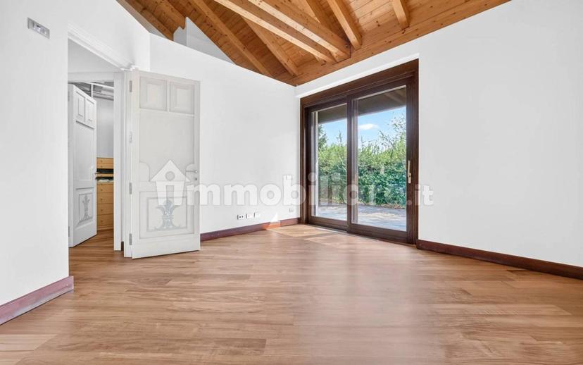 Villa unifamiliare via G.Boccaccio, 54, Saronno — foto 4 di 61