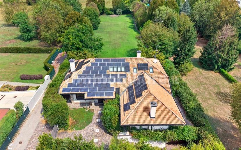 Villa unifamiliare via G.Boccaccio, 54, Saronno — foto 43 di 61