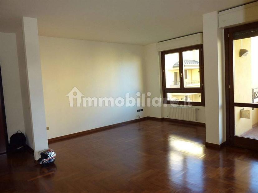 Trilocale via Ferrari 35, Regina Pacis - Borsa, Monza — foto 2 di 18