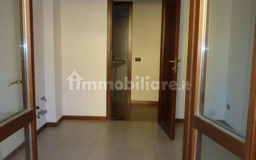 Trilocale via Ferrari 35, Regina Pacis - Borsa, Monza — foto 3 di 18