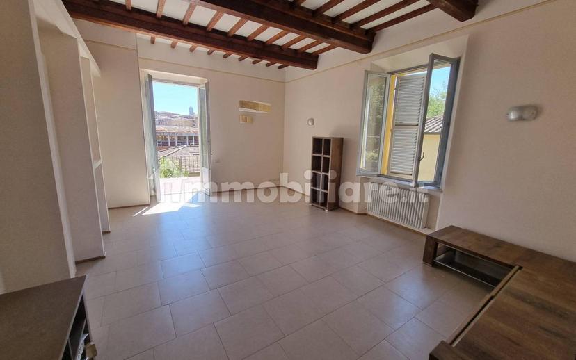 Appartamento via Giuseppe Garibaldi, Ovile - San Francesco, Siena — foto 15 di 22