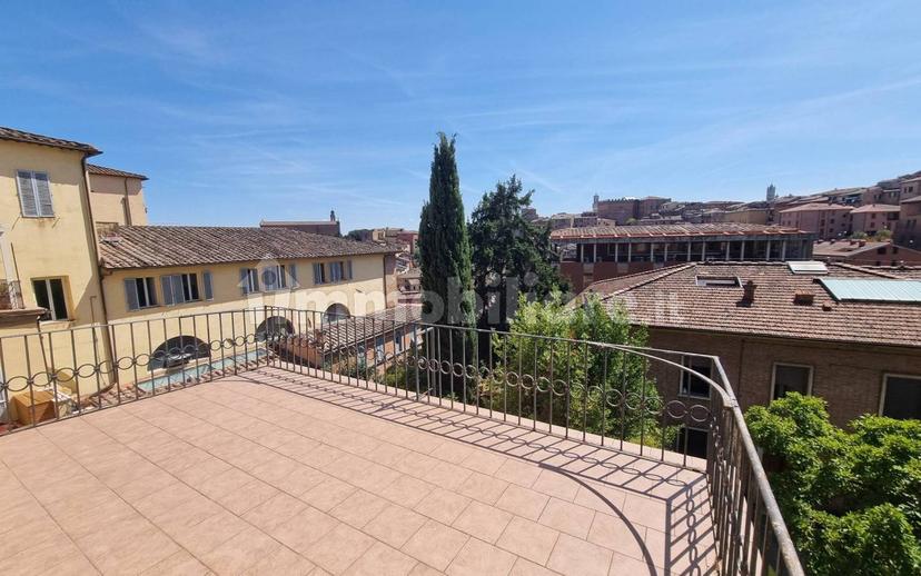Appartamento via Giuseppe Garibaldi, Ovile - San Francesco, Siena — foto 20 di 22