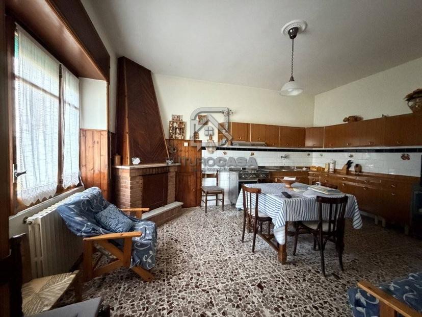 Terratetto unifamiliare Contrada Pianella, Sant'Arcangelo Trimonte — foto 4 di 32