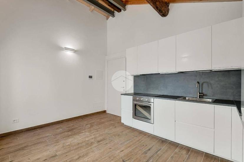 Bilocale via Sant'agostino 46, Centro Storico, La Spezia — foto 31 di 32