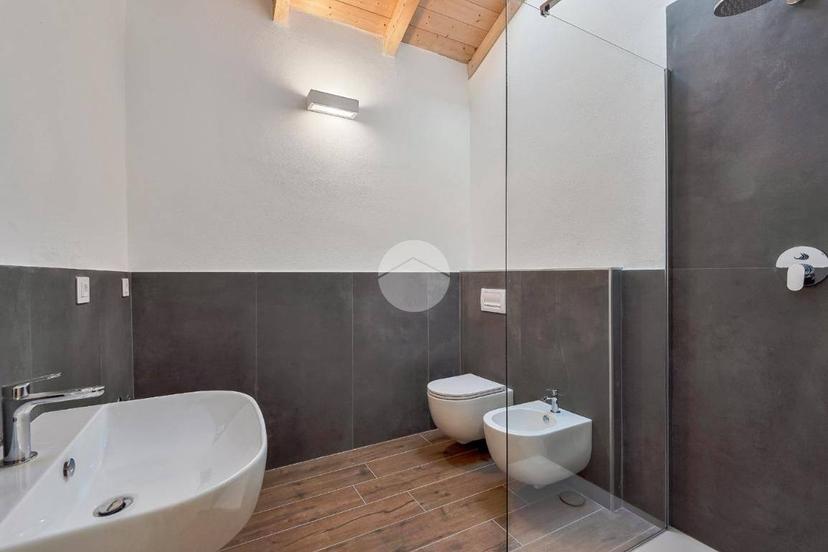 Bilocale via Sant'agostino 46, Centro Storico, La Spezia — foto 23 di 32