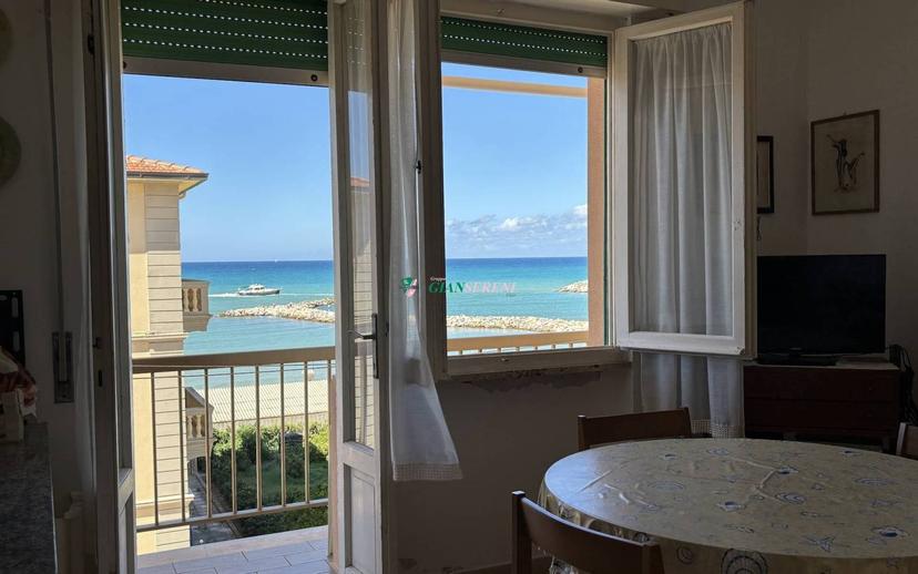 Bilocale da ristrutturare, secondo piano, Centro, San Vincenzo — foto 7 di 19