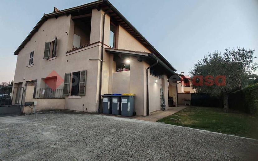 Trilocale via Luigi Einaudi, Castel Ritaldi — foto 12 di 24