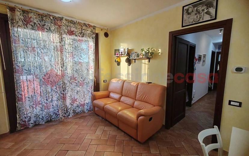 Trilocale via Luigi Einaudi, Castel Ritaldi — foto 13 di 24