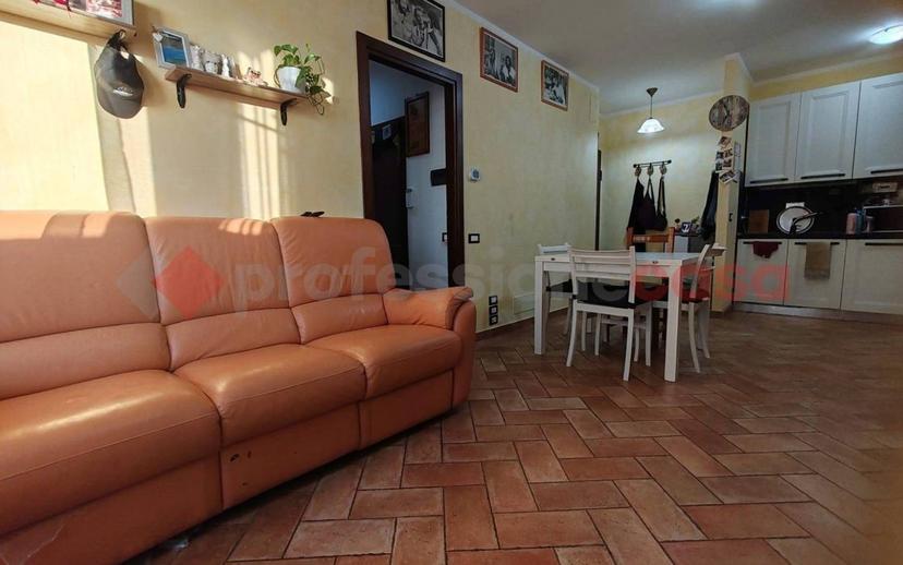 Trilocale via Luigi Einaudi, Castel Ritaldi — foto 14 di 24