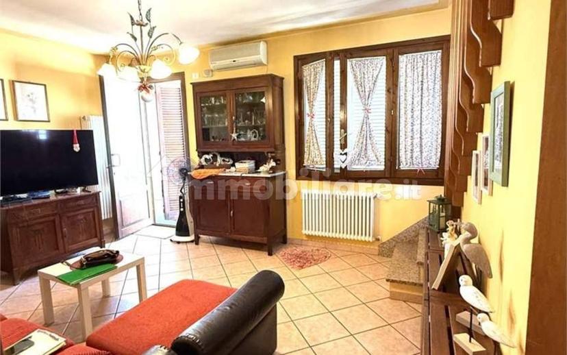 Appartamento via Cerbaia, Centro, Lamporecchio — foto 24 di 30