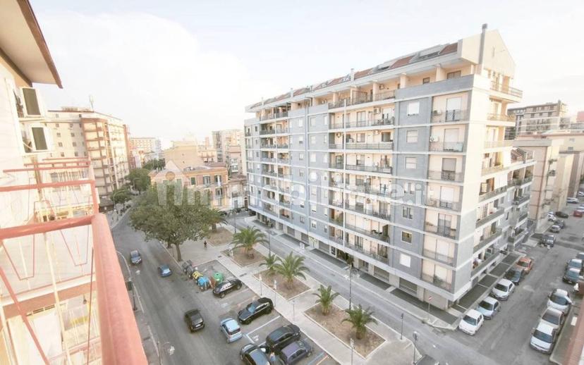 Trilocale via Pasquale Fuiani 10, Centro Storico, Foggia — foto 2 di 23