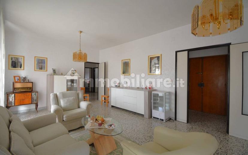 Appartamento via dei Messapi, Centro, Matera — foto 11 di 26