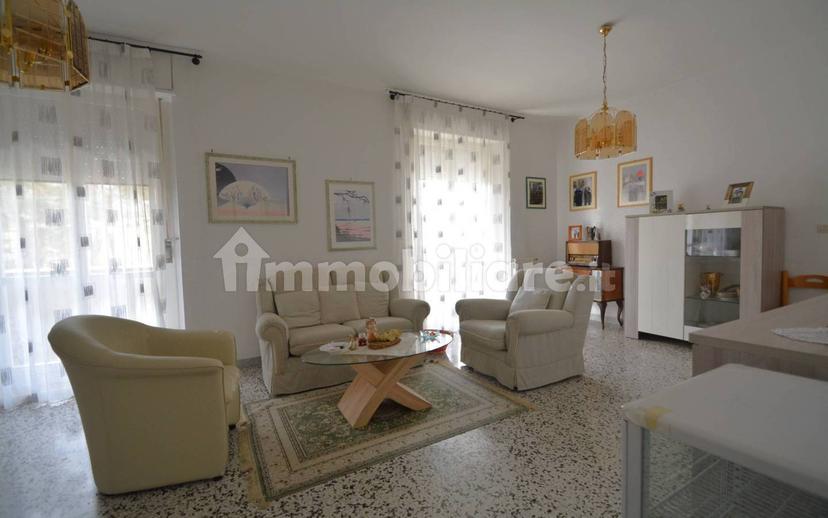 Appartamento via dei Messapi, Centro, Matera — foto 8 di 26