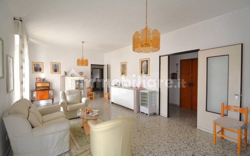Appartamento via dei Messapi, Centro, Matera — foto 10 di 26