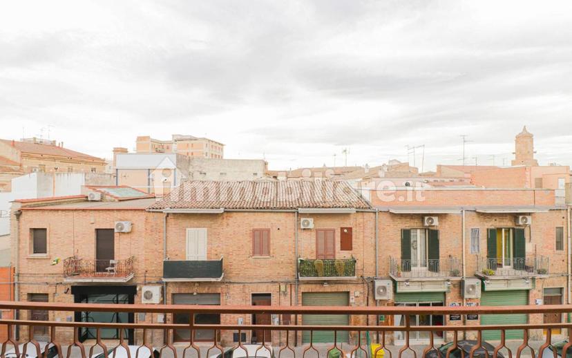 Appartamento via Napoleone Battaglia, Centro, Lucera — foto 7 di 18