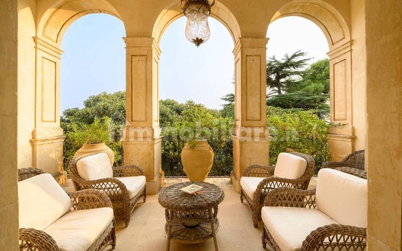 Villa unifamiliare via Villino Villadorata, Noto — foto 26 di 29