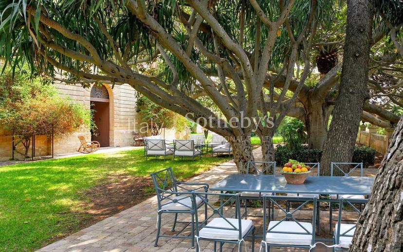 Villa unifamiliare via Villino Villadorata, Noto — foto 5 di 29