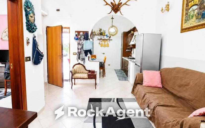 Villa bifamiliare via Campo Volo, 19, Campo Volo, Fiume Lao, La Bruca, Scalea