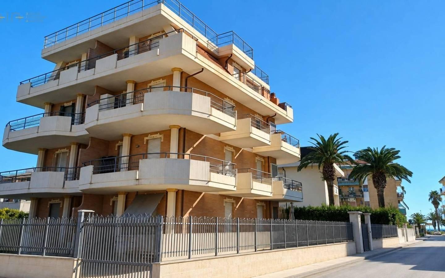 Trilocale via Giordano 8, San Benedetto del Tronto