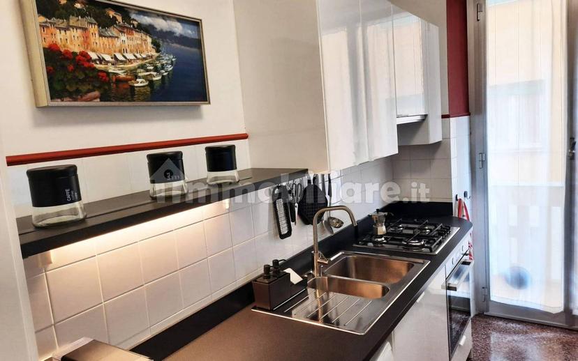 Appartamento via della Libertà 34, Centro - Interno Ferrovia, Rapallo — foto 5 di 23