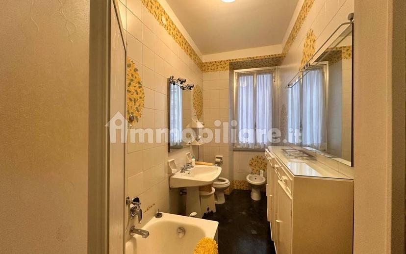 Appartamento via della Libertà 34, Centro - Interno Ferrovia, Rapallo — foto 20 di 23