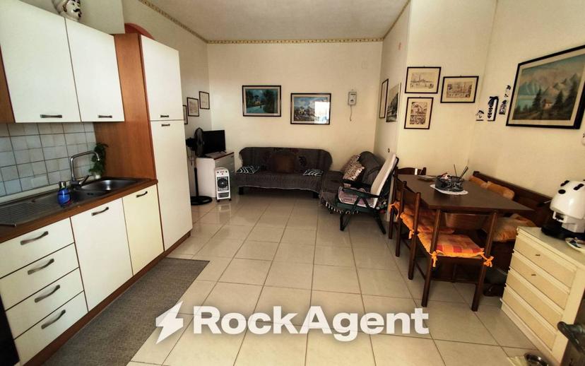 Trilocale corso del Tirreno, Marina Di Santa Maria Del Cedro, Santa Maria del Cedro — foto 20 di 31