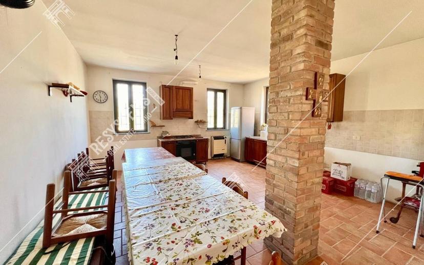 Cascina Località Marmarola, Lugagnano Val d'Arda — foto 34 di 43