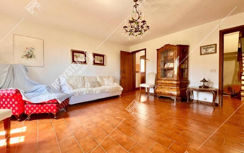 Cascina Località Marmarola, Lugagnano Val d'Arda — foto 27 di 43