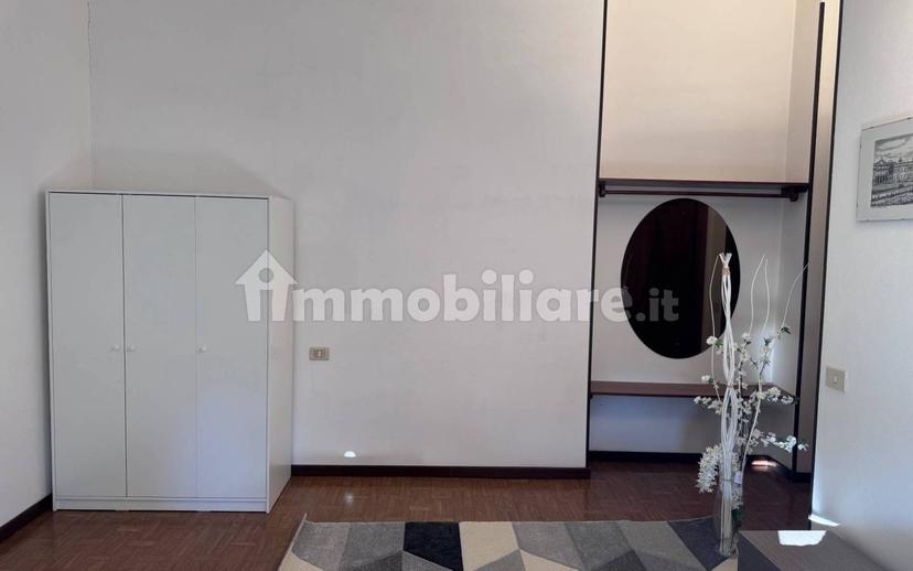 Stanza singola piazza Roma, Lozza — foto 2 di 7